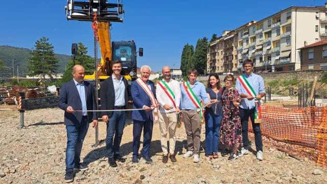 Giani inaugura il cantiere della Casa della Comunità “Borgo Verde” di Pontassieve. 16 luglio 2025