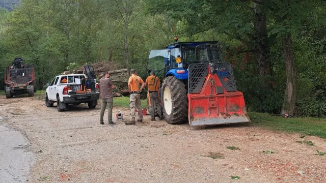 Lavori sicurezza torrenti e campo sportivo 1