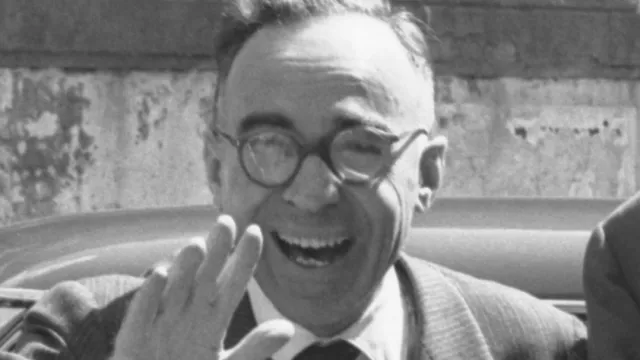 Locandina Quanta strada nei suoi sandali