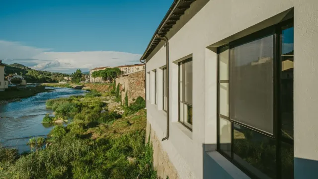 Polytropon Arts Center