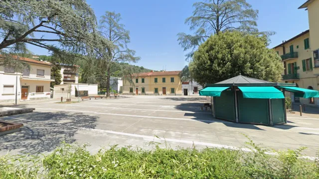 Piazza Albizi, Pontassieve