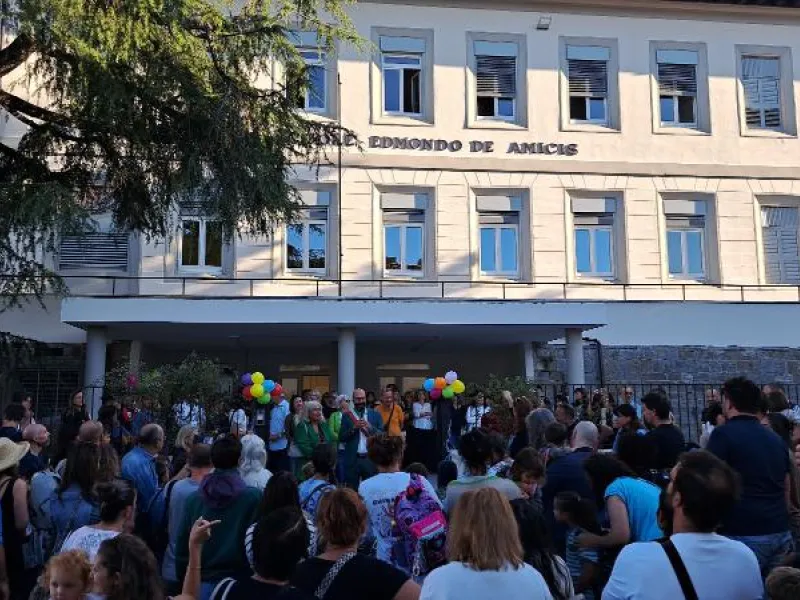 Nuovo anno scolastico: inaugurata la rinnovata scuola Edmondo De Amicis. Pontassieve 15/09/2026